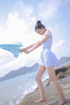 我可以尝一下你那里吗作文(血色红泪1)